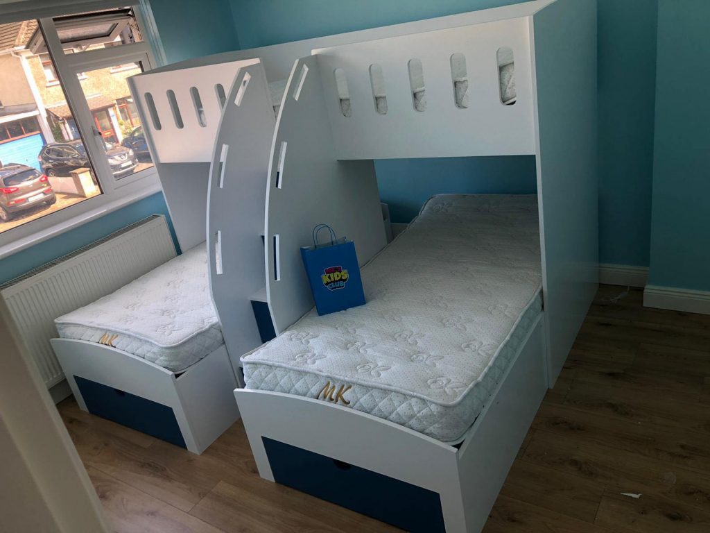 cabin bed with slide